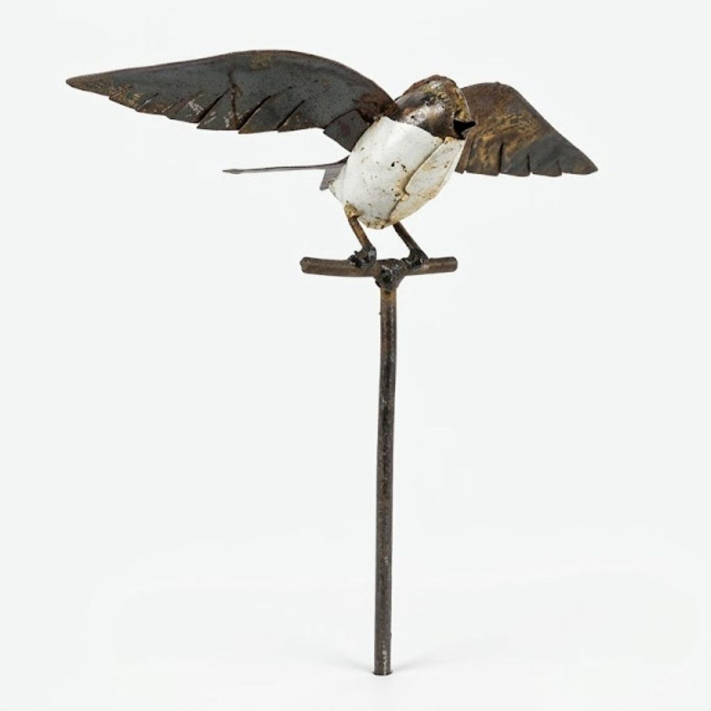 Tuteur Hirondelle Blanche Ailes Ouvertes